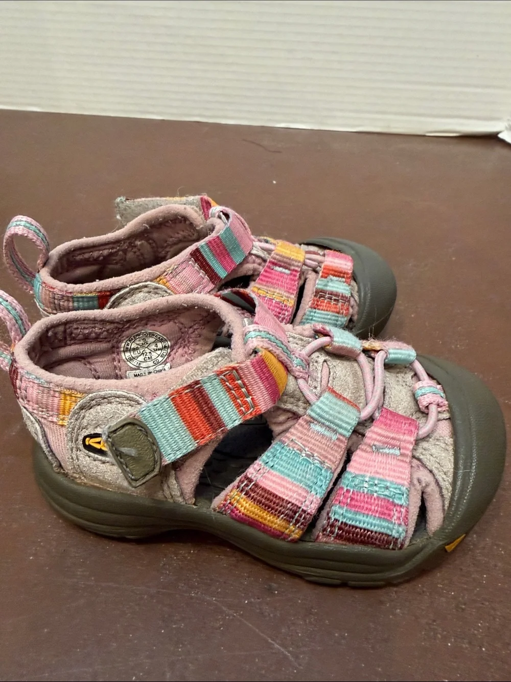 KEEN Newport H2 Pink Multicolor Strappy Sandals, kids 5